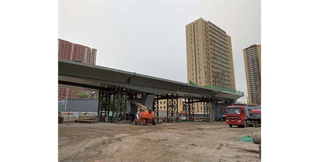 山西鋼結(jié)構(gòu)廠房屋面板搭接處理的方式有幾種？